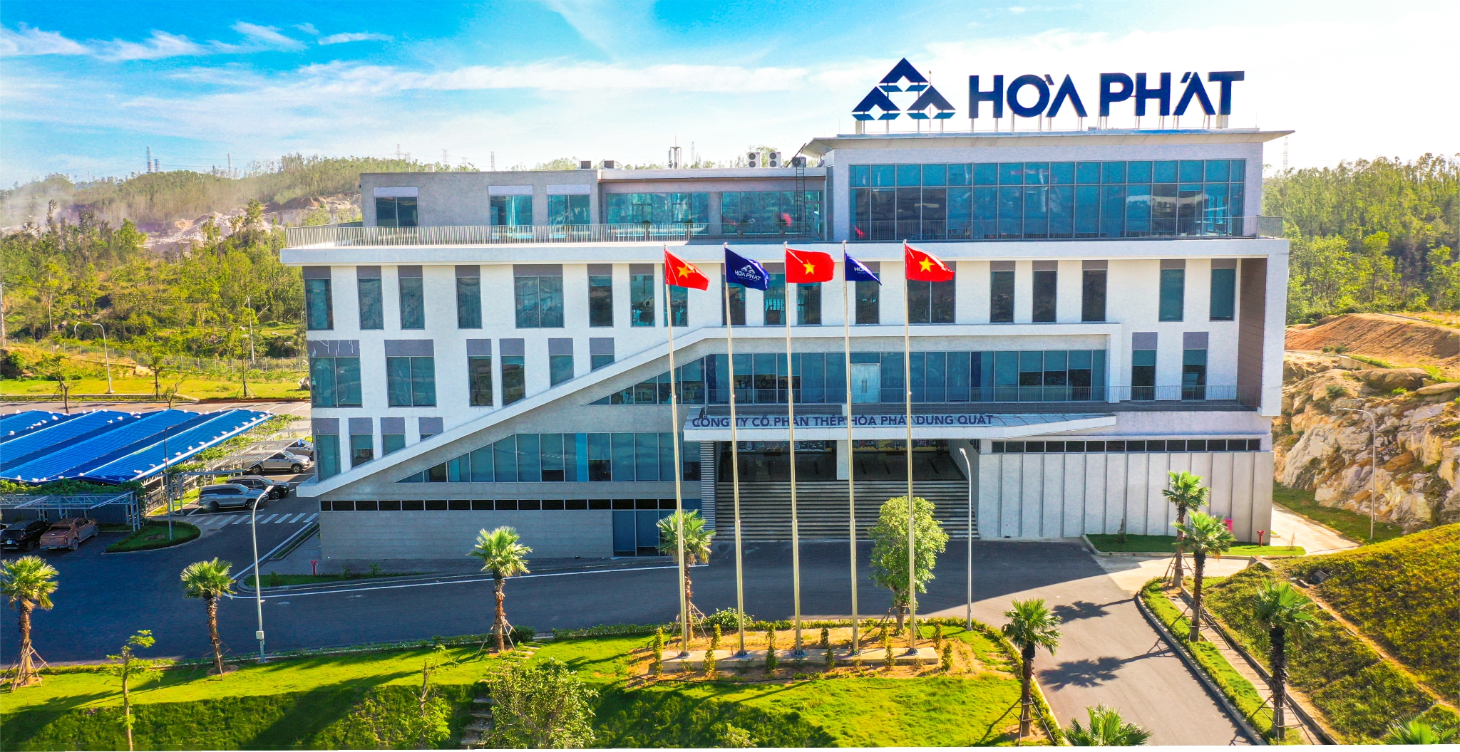 Khu liên hợp sản xuất gang thép Hòa Phát Dung Quất